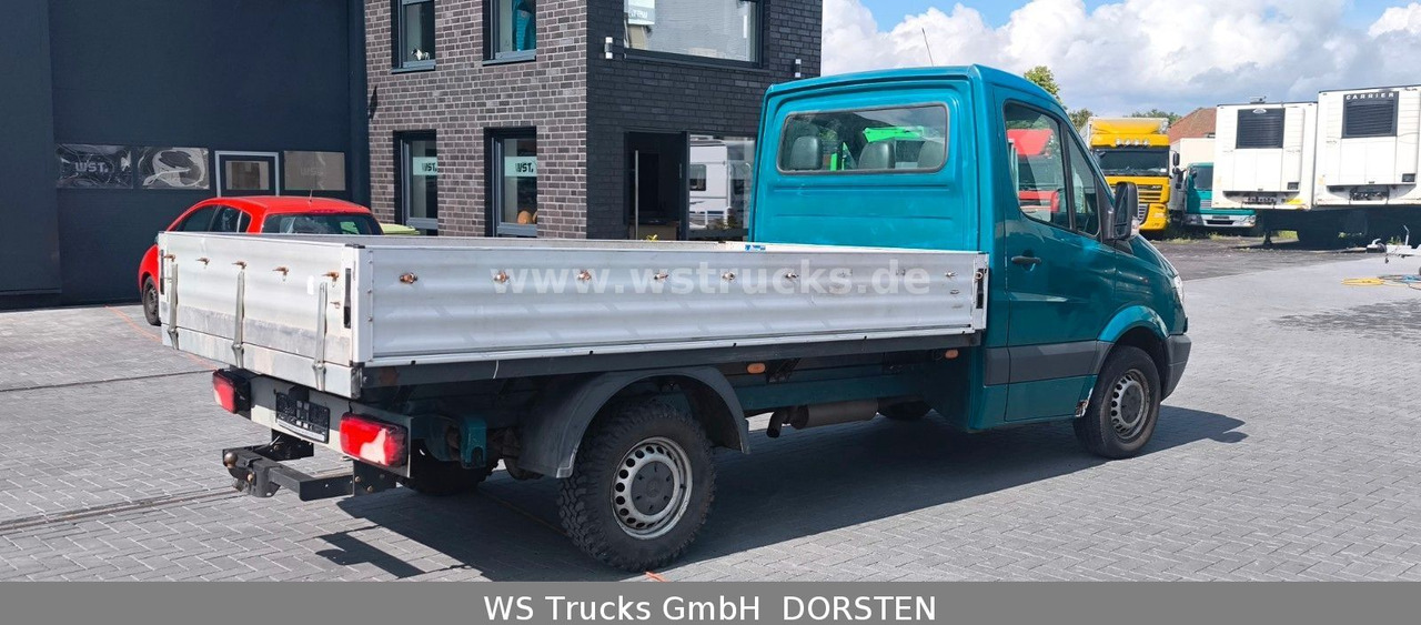 Mercedes-Benz Sprinter II Pritsche215 CDI - Open body delivery van: picture 3 Mercedes-Benz Sprinter II Pritsche215 CDI - Open body delivery van: picture 3
