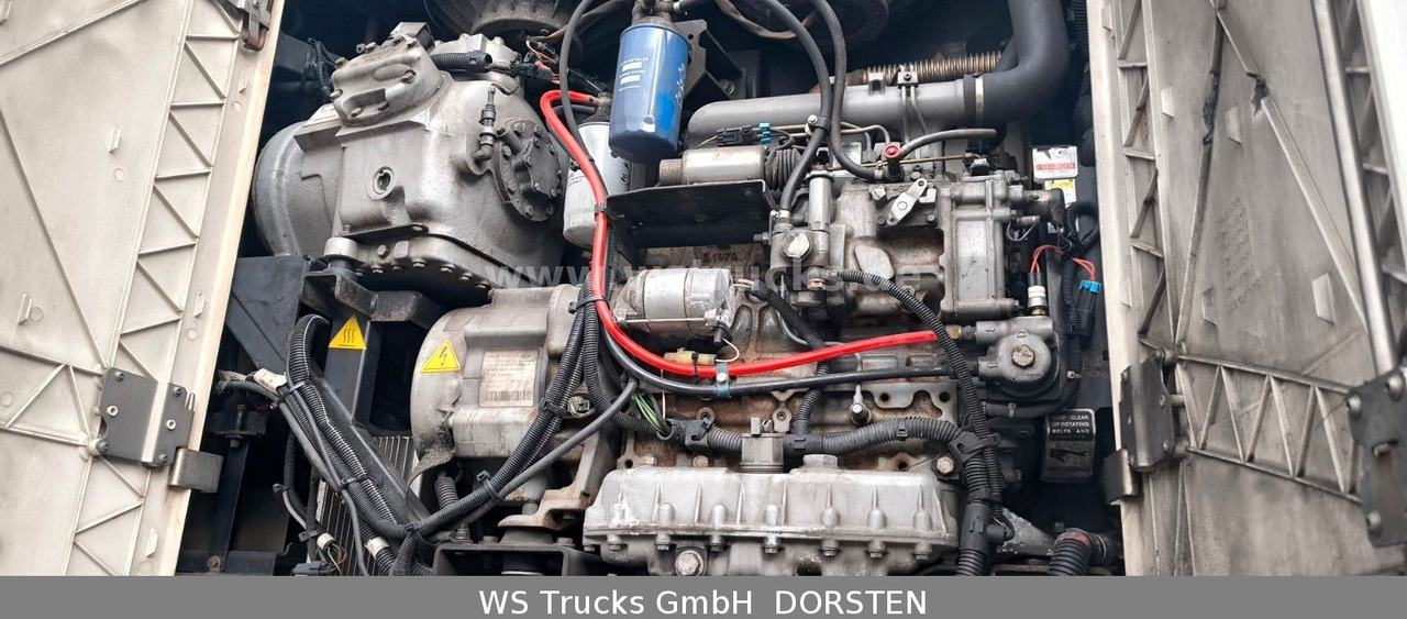 Schmitz Cargobull Kühlauflieger Rohrbahn Hooks | Vector 1850 MT - Refrigerator semi-trailer: picture 4 Schmitz Cargobull Kühlauflieger Rohrbahn Hooks | Vector 1850 MT - Refrigerator semi-trailer: picture 4