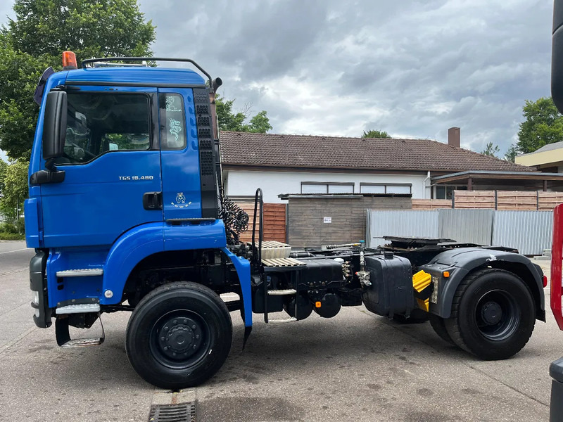 MAN TGS 18.480 AS ORIGINAL 4x4 ALLRAD !! kein HYDRO!*VOLL BLATT !*Intarder ! - Tractor truck: picture 1 MAN TGS 18.480 AS ORIGINAL 4x4 ALLRAD !! kein HYDRO!*VOLL BLATT !*Intarder ! - Tractor truck: picture 1