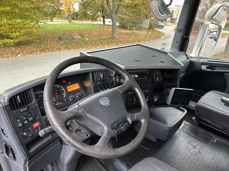 Tractor truck Scania R420 MEGA 4x2 Topline Intarder TÜV neu! E5: picture 20