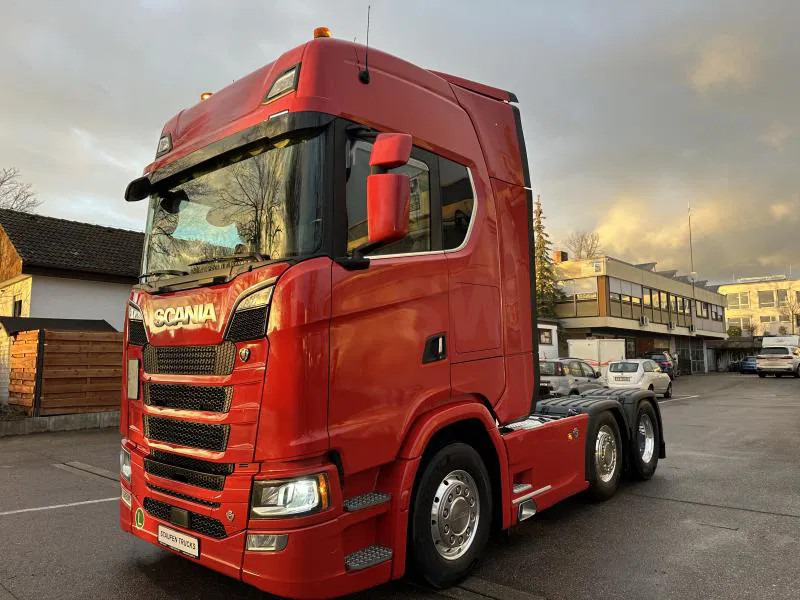 Scania S580 V8 6X2/4 TOPZUSTAND! Intarder*E6* - Tractor truck: picture 1 Scania S580 V8 6X2/4 TOPZUSTAND! Intarder*E6* - Tractor truck: picture 1