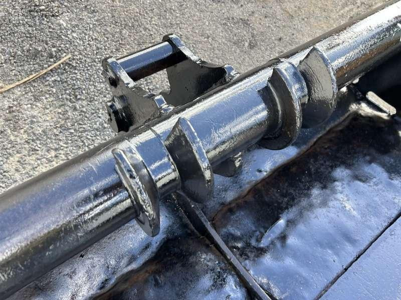 MORIN M3 - 1500mm - Excavator bucket for Construction machinery: picture 4 MORIN M3 - 1500mm - Excavator bucket for Construction machinery: picture 4