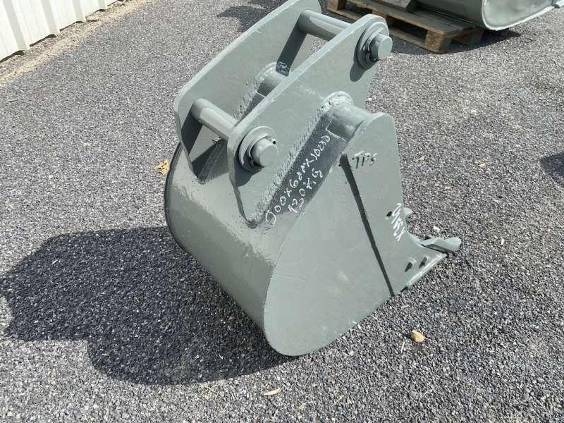 VOLVO BL71 - 450mm - Excavator bucket for Construction machinery: picture 5 VOLVO BL71 - 450mm - Excavator bucket for Construction machinery: picture 5