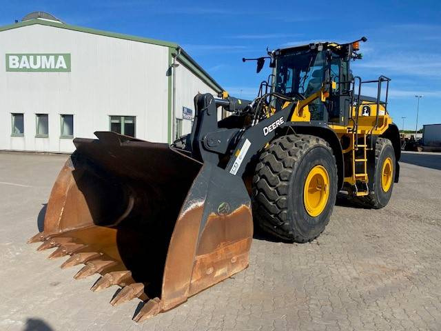 John Deere 744 P MIETE / RENTAL (12002126) - Wheel loader: picture 1 John Deere 744 P MIETE / RENTAL (12002126) - Wheel loader: picture 1