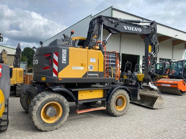 Volvo EWR 150 E MIETE / RENTAL (12001017) - Wheel excavator: picture 3 Volvo EWR 150 E MIETE / RENTAL (12001017) - Wheel excavator: picture 3