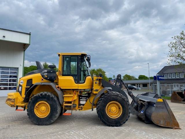 Volvo L 90 H MIETE / RENTAL (12002215) - Wheel loader: picture 5 Volvo L 90 H MIETE / RENTAL (12002215) - Wheel loader: picture 5