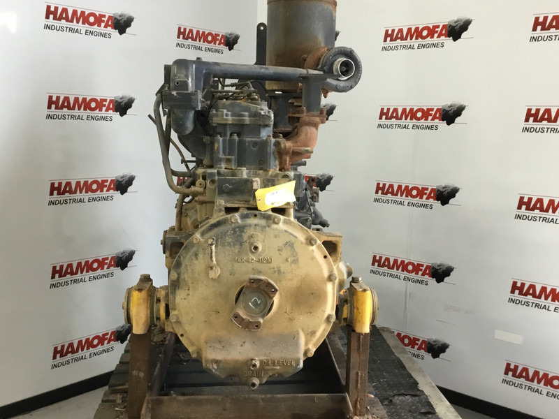 Komatsu S6D125E-2 FOR PARTS - Construction machinery: picture 3 Komatsu S6D125E-2 FOR PARTS - Construction machinery: picture 3