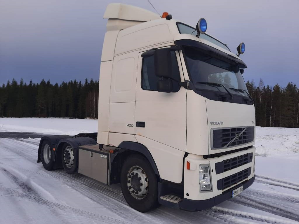 Volvo FH 13 - Tractor truck: picture 2 Volvo FH 13 - Tractor truck: picture 2
