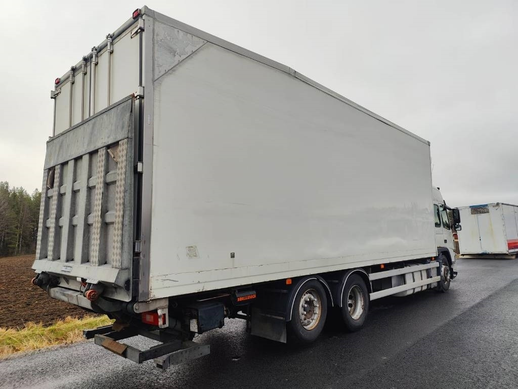 Volvo FM 13 - Box truck: picture 3 Volvo FM 13 - Box truck: picture 3