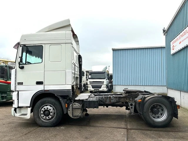DAF 95.380 XF SPACECAB (EURO 2 (MECHANICAL PUMP & INJECTORS) / ZF16 MANUAL GEARBOX / AIRCONDITIONING) - Tractor truck: picture 5 DAF 95.380 XF SPACECAB (EURO 2 (MECHANICAL PUMP & INJECTORS) / ZF16 MANUAL GEARBOX / AIRCONDITIONING) - Tractor truck: picture 5