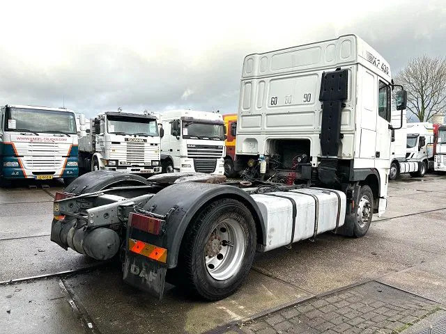 DAF 95.430 XF SPACECAB (EURO 3 / ZF16 MANUAL GEARBOX / ZF-INTARDER / AIRCONDITIONING) - Tractor truck: picture 3 DAF 95.430 XF SPACECAB (EURO 3 / ZF16 MANUAL GEARBOX / ZF-INTARDER / AIRCONDITIONING) - Tractor truck: picture 3