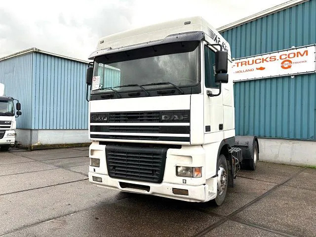 DAF 95.430 XF SPACECAB (EURO 3 / ZF16 MANUAL GEARBOX / ZF-INTARDER / AIRCONDITIONING) - Tractor truck: picture 1 DAF 95.430 XF SPACECAB (EURO 3 / ZF16 MANUAL GEARBOX / ZF-INTARDER / AIRCONDITIONING) - Tractor truck: picture 1