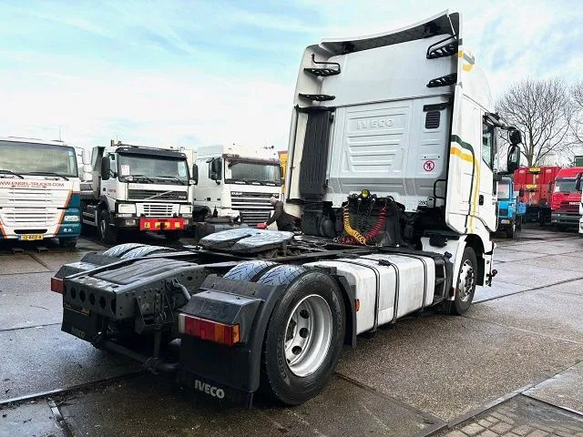 Iveco Stralis 440.42 /TP HIGH-WAY (EURO 6 / AUTOMATIC GEARBOX / 2x TANK / FRIDGE / AIRCONDITIONING / ETC.) - Tractor truck: picture 3 Iveco Stralis 440.42 /TP HIGH-WAY (EURO 6 / AUTOMATIC GEARBOX / 2x TANK / FRIDGE / AIRCONDITIONING / ETC.) - Tractor truck: picture 3