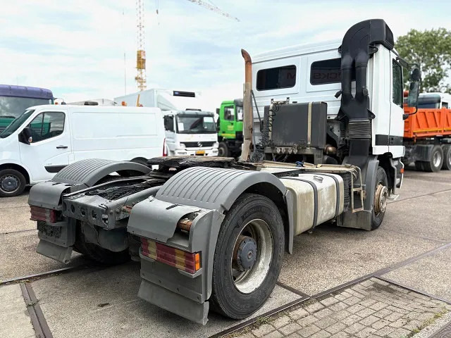 Mercedes-Benz Actros 1848 LS (MP1) 4x2 TRACTOR (EPS WITH CLUTCH / RUDUCTION AXLE / HYDRAULIC KIT / AIRCONDITIONING / ETC) - Tractor truck: picture 3 Mercedes-Benz Actros 1848 LS (MP1) 4x2 TRACTOR (EPS WITH CLUTCH / RUDUCTION AXLE / HYDRAULIC KIT / AIRCONDITIONING / ETC) - Tractor truck: picture 3