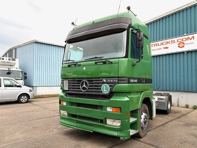 Mercedes-Benz Actros 1848 V8 MEGASPACE (EPS WITH CLUTCH (3 PEDALS) / REDUCTION AXLE / FRIDGE / ETC.) - Tractor truck: picture 1 Mercedes-Benz Actros 1848 V8 MEGASPACE (EPS WITH CLUTCH (3 PEDALS) / REDUCTION AXLE / FRIDGE / ETC.) - Tractor truck: picture 1