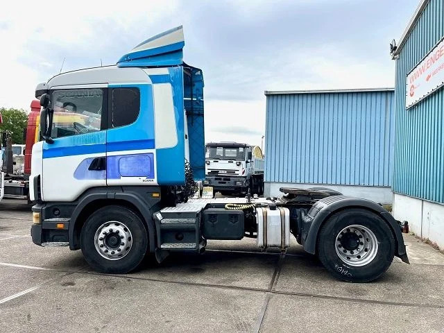 Scania R114-340 LA 4x2 (2 FUEL LINES!!) (EURO 2 / 12 GEARS MANUAL GEARBOX / HYDRAULIC KIT) - Tractor truck: picture 5 Scania R114-340 LA 4x2 (2 FUEL LINES!!) (EURO 2 / 12 GEARS MANUAL GEARBOX / HYDRAULIC KIT) - Tractor truck: picture 5