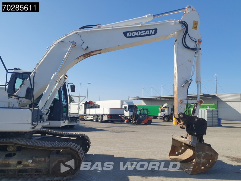 Crawler excavator Doosan DX225 LC-3 3 BUCKETS: picture 10