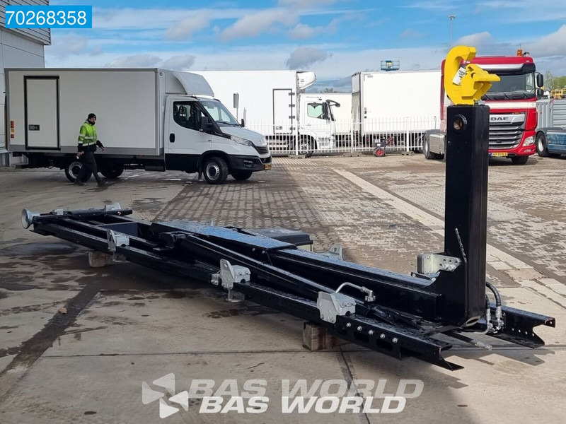 HYVA Hyva 20-65 S Hooklift 8X4 HYVA 20-65 S 20tons Hooklift NEW! - Hook lift truck: picture 2 HYVA Hyva 20-65 S Hooklift 8X4 HYVA 20-65 S 20tons Hooklift NEW! - Hook lift truck: picture 2
