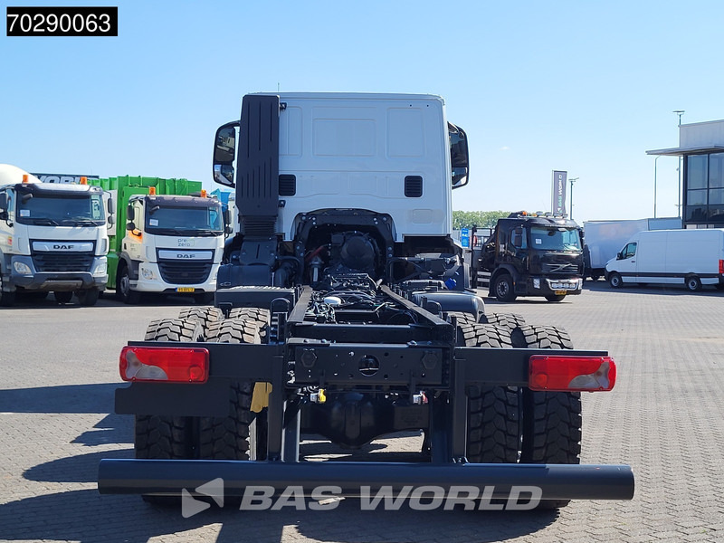 Iveco T-WAY 360 6X6 NEW 6x6 chassis! Big-Axle Steelsuspension Automatic Euro 6 - Cab chassis truck: picture 3 Iveco T-WAY 360 6X6 NEW 6x6 chassis! Big-Axle Steelsuspension Automatic Euro 6 - Cab chassis truck: picture 3