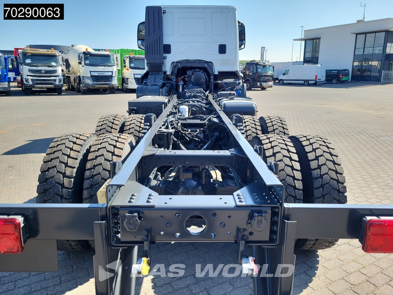 Iveco T-WAY 360 6X6 NEW 6x6 chassis! Big-Axle Steelsuspension Automatic Euro 6 - Cab chassis truck: picture 5 Iveco T-WAY 360 6X6 NEW 6x6 chassis! Big-Axle Steelsuspension Automatic Euro 6 - Cab chassis truck: picture 5