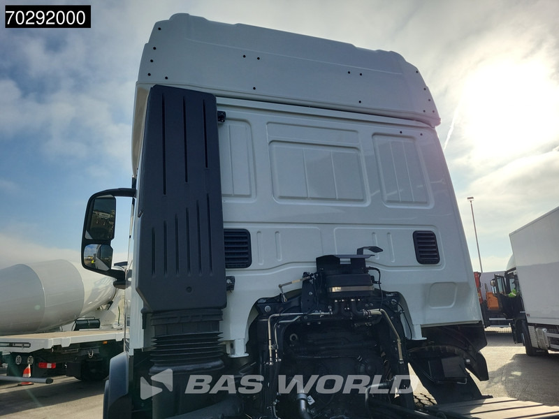 Iveco T-Way 510 8X4 New! Retarder Big-Axle Steelsuspension Automatic LED Euro 6 - Cab chassis truck: picture 5 Iveco T-Way 510 8X4 New! Retarder Big-Axle Steelsuspension Automatic LED Euro 6 - Cab chassis truck: picture 5