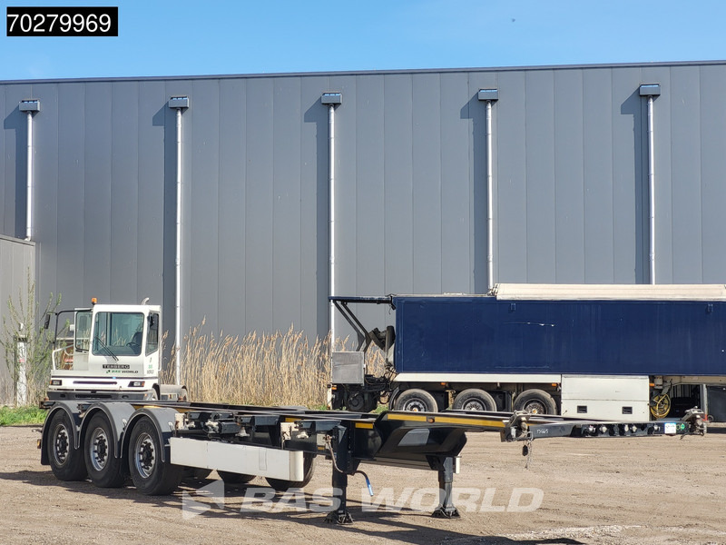 Kässbohrer CS Liftachse - Container transporter/ Swap body semi-trailer: picture 3 Kässbohrer CS Liftachse - Container transporter/ Swap body semi-trailer: picture 3