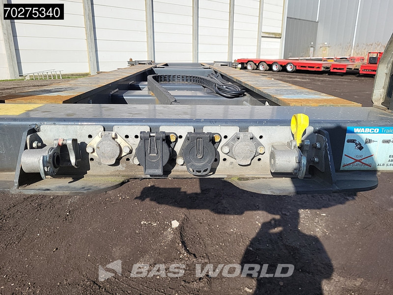 Kässbohrer CS Multi 45ft 2xLiftachse TÜV 08/25 - Container transporter/ Swap body semi-trailer: picture 5 Kässbohrer CS Multi 45ft 2xLiftachse TÜV 08/25 - Container transporter/ Swap body semi-trailer: picture 5