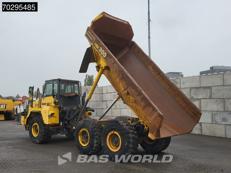 Komatsu HM300-2 - Articulated dumper: picture 3 Komatsu HM300-2 - Articulated dumper: picture 3