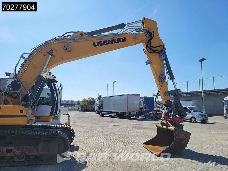 Crawler excavator Liebherr R926 LC: picture 7