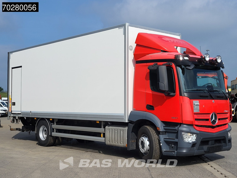 Mercedes-Benz Antos 1827 4X2 19tonner 2000kg Ladebordwand Automatic Euro 6 - Box truck: picture 3 Mercedes-Benz Antos 1827 4X2 19tonner 2000kg Ladebordwand Automatic Euro 6 - Box truck: picture 3