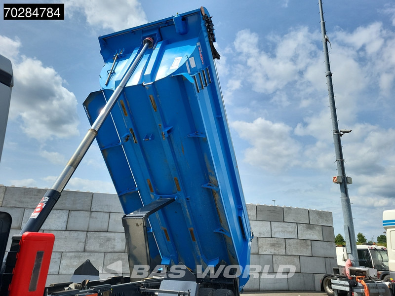 Mercedes-Benz Arocs 3243 8X4 16m3 tipper Big-Axle Steelsuspension Automatic Navi Euro 6 - Tipper: picture 2 Mercedes-Benz Arocs 3243 8X4 16m3 tipper Big-Axle Steelsuspension Automatic Navi Euro 6 - Tipper: picture 2