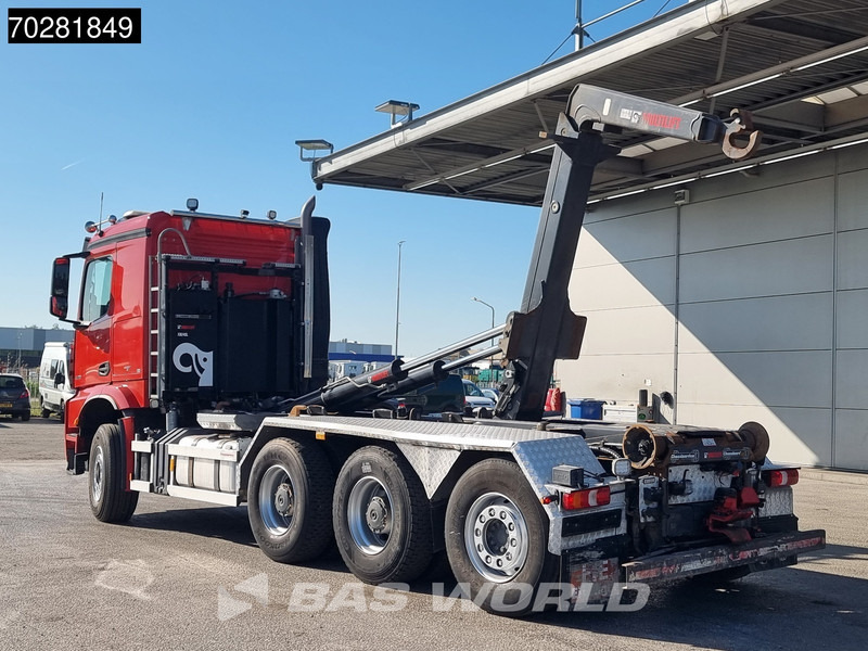 Mercedes-Benz Arocs 3258 8X4 24t Hiab XR24SL5924 Retarder Big-Axle Lift-Lenkachse Euro 6 - Hook lift truck: picture 2 Mercedes-Benz Arocs 3258 8X4 24t Hiab XR24SL5924 Retarder Big-Axle Lift-Lenkachse Euro 6 - Hook lift truck: picture 2