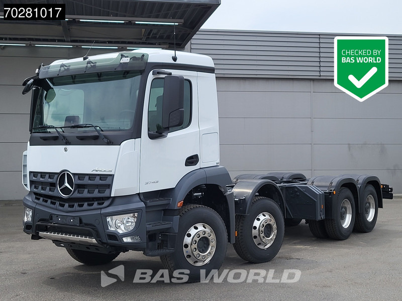 Mercedes-Benz Arocs 3743 8X4 NEW chassis Big-Axle Alcoa's Euro 6 - Cab chassis truck: picture 1 Mercedes-Benz Arocs 3743 8X4 NEW chassis Big-Axle Alcoa's Euro 6 - Cab chassis truck: picture 1