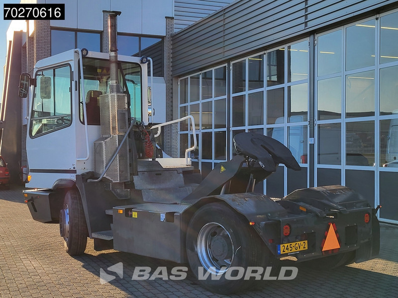 Terberg YT182 4X2 - Terminal tractor: picture 2 Terberg YT182 4X2 - Terminal tractor: picture 2