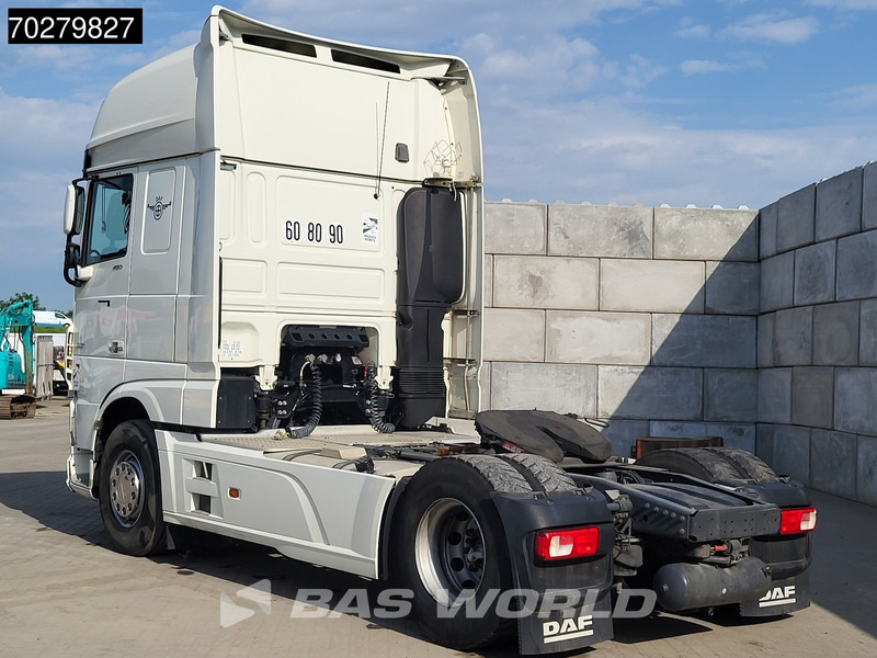 DAF XF 480 4X2 NO DOCS! BROKEN ENGINE/GEARBOX, DAMAGED SSC 2x Tanks - Tractor truck: picture 2 DAF XF 480 4X2 NO DOCS! BROKEN ENGINE/GEARBOX, DAMAGED SSC 2x Tanks - Tractor truck: picture 2