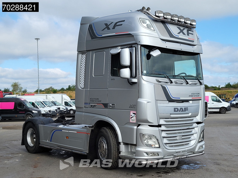 DAF XF 510 XF 4X2 SSC Retarder LED Hydrauliek Navi ACC Euro 6 - Tractor truck: picture 3 DAF XF 510 XF 4X2 SSC Retarder LED Hydrauliek Navi ACC Euro 6 - Tractor truck: picture 3