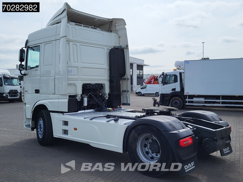 DAF XF 530 4X2 SC Retarder ADR Standklima Euro 6 - Tractor truck: picture 2 DAF XF 530 4X2 SC Retarder ADR Standklima Euro 6 - Tractor truck: picture 2