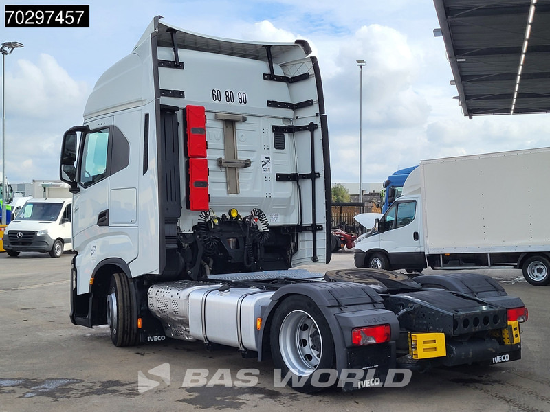 Iveco S-Way 460 4X2 Mega Retarder 2xTanks ACC Euro 6 - Tractor truck: picture 2 Iveco S-Way 460 4X2 Mega Retarder 2xTanks ACC Euro 6 - Tractor truck: picture 2