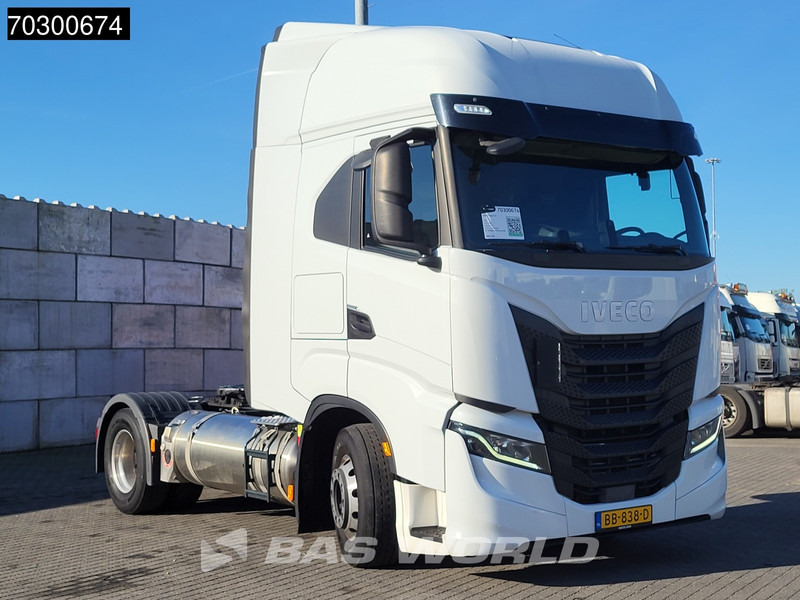Iveco S-Way 460 NP 4X2 LNG! NL-Truck Retarder 2xTanks ACC LED Euro 6 - Tractor truck: picture 3 Iveco S-Way 460 NP 4X2 LNG! NL-Truck Retarder 2xTanks ACC LED Euro 6 - Tractor truck: picture 3