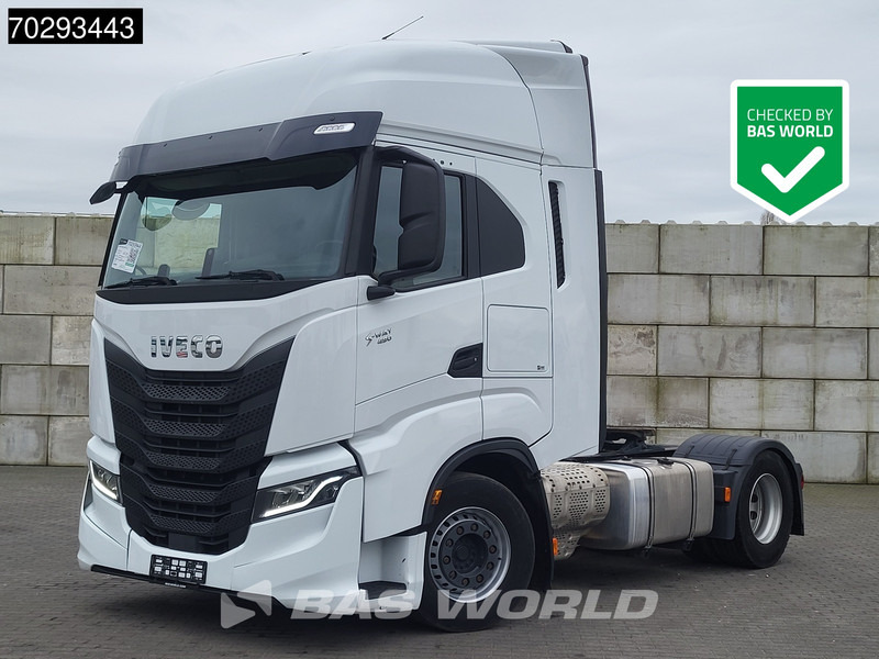 Iveco S-Way 490 4X2 Retarder Standairco 2xTanks ACC LED Navi Euro 6 - Tractor truck: picture 1 Iveco S-Way 490 4X2 Retarder Standairco 2xTanks ACC LED Navi Euro 6 - Tractor truck: picture 1