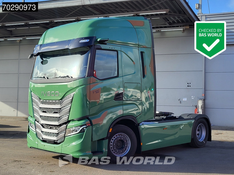 Iveco S-Way 500 S-Way 4X2 NEW! Retarder 2xTanks ACC Standklima LED Euro 6 - Tractor truck: picture 1 Iveco S-Way 500 S-Way 4X2 NEW! Retarder 2xTanks ACC Standklima LED Euro 6 - Tractor truck: picture 1