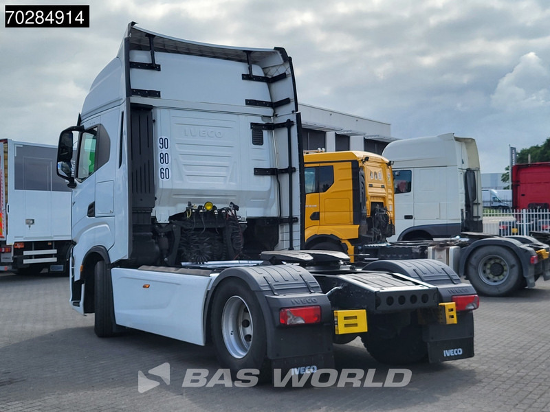 Iveco S-Way 510 S-Way 4X2 Retarder 2xTanks ACC Navi Euro 6 - Tractor truck: picture 2 Iveco S-Way 510 S-Way 4X2 Retarder 2xTanks ACC Navi Euro 6 - Tractor truck: picture 2