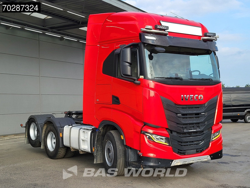 Iveco S-Way 570 6X2 Full-Air Retarder Hydrauliek Liftachse ACC Navi LED Euro 6 - Tractor truck: picture 3 Iveco S-Way 570 6X2 Full-Air Retarder Hydrauliek Liftachse ACC Navi LED Euro 6 - Tractor truck: picture 3