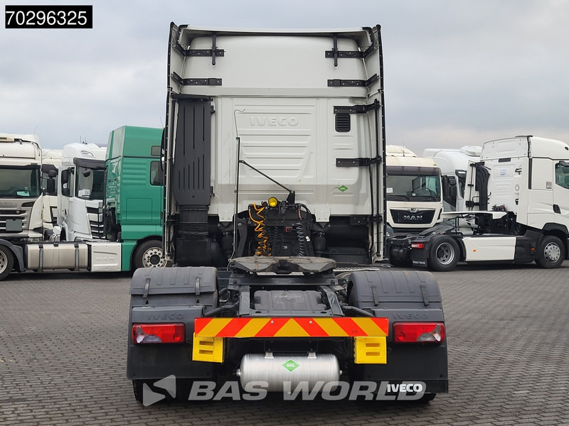 Iveco S-Way S-Way 4X2 LNG Retarder 2X Tanks - Tractor truck: picture 3 Iveco S-Way S-Way 4X2 LNG Retarder 2X Tanks - Tractor truck: picture 3