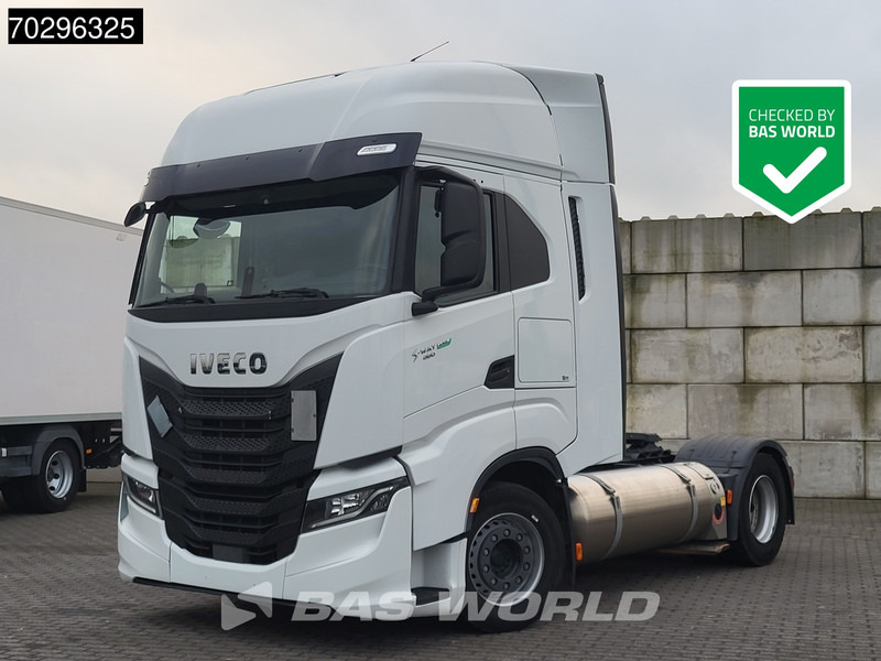 Iveco S-Way S-Way 4X2 LNG Retarder 2X Tanks - Tractor truck: picture 2 Iveco S-Way S-Way 4X2 LNG Retarder 2X Tanks - Tractor truck: picture 2