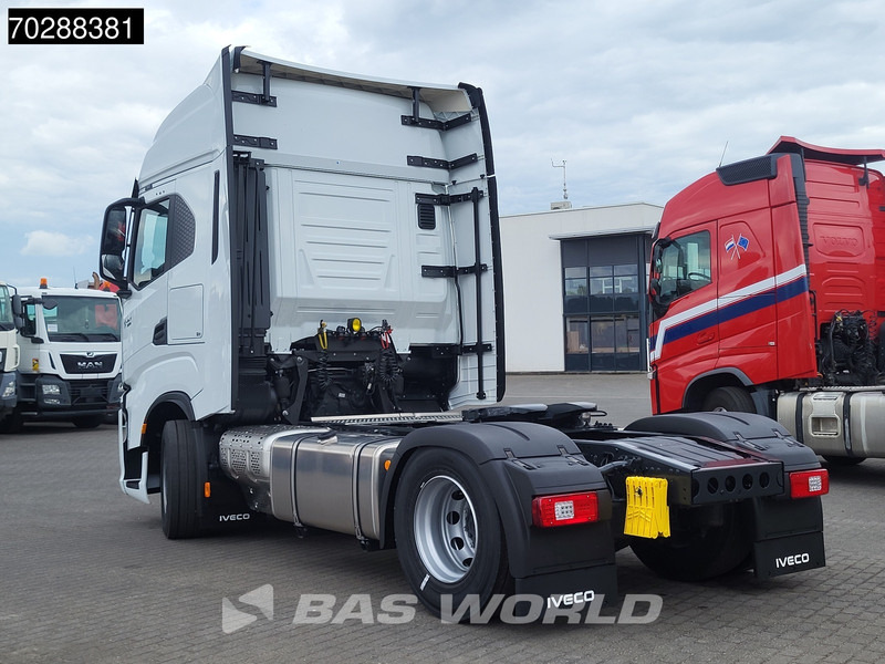 Iveco S-way 580 4X2 Nieuw! 2xTanks Standklima ACC LED Euro 6 - Tractor truck: picture 2 Iveco S-way 580 4X2 Nieuw! 2xTanks Standklima ACC LED Euro 6 - Tractor truck: picture 2