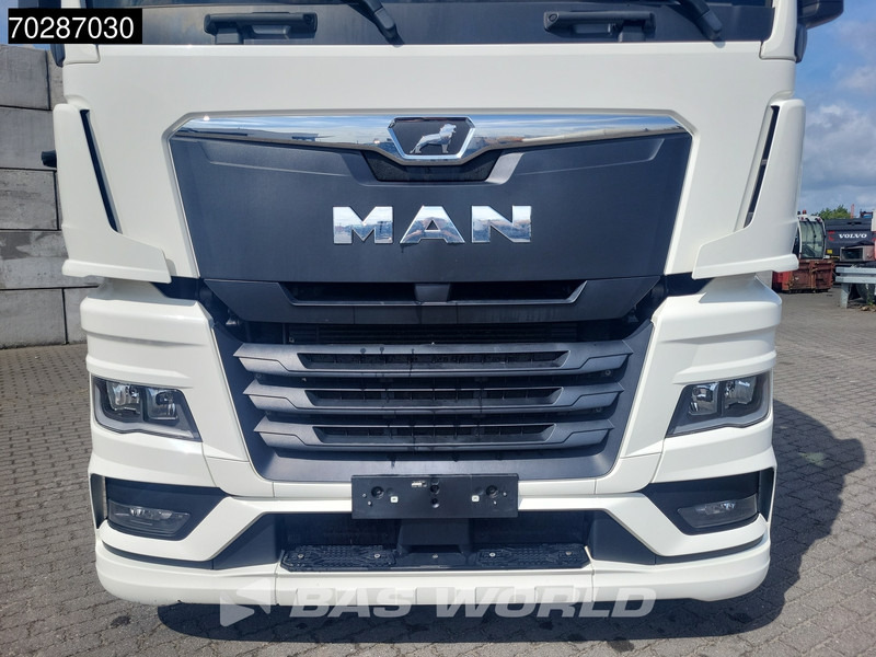 Tractor truck MAN TGX 18.470 4X2 GX Retarder Mega Standklima 2xTanks ACC Euro 6: picture 8