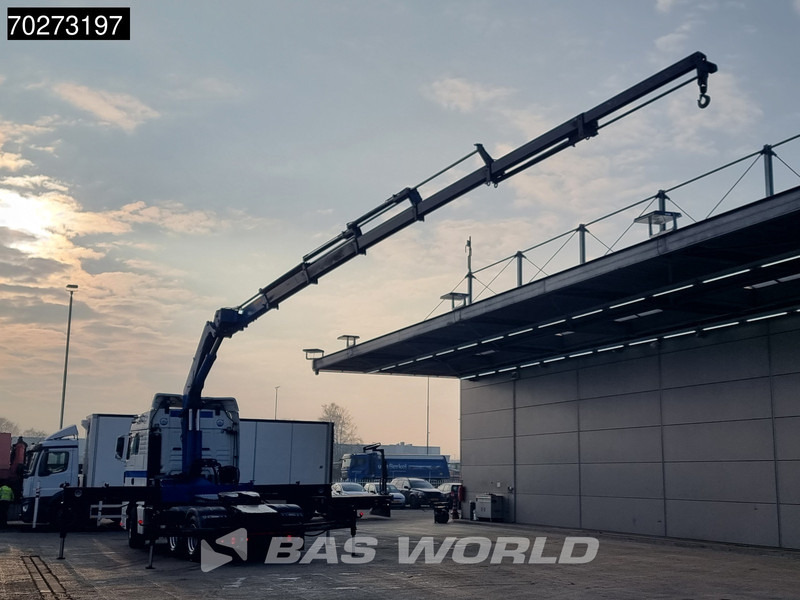MAN TGX 33.540 TGX 6X4 HMF 4220 6 Extensions Kran XLX Retarder Euro 5 - Tractor truck: picture 2 MAN TGX 33.540 TGX 6X4 HMF 4220 6 Extensions Kran XLX Retarder Euro 5 - Tractor truck: picture 2