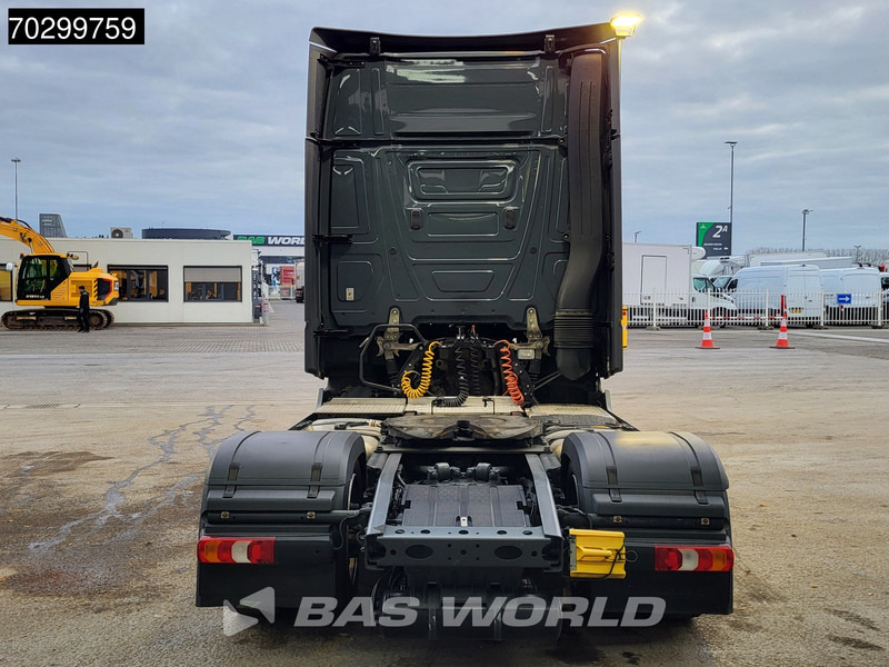 Mercedes-Benz Actros 1842 4X2 Mega GigaSpace Retarder 2xTanks ACC Euro 6 - Tractor truck: picture 3 Mercedes-Benz Actros 1842 4X2 Mega GigaSpace Retarder 2xTanks ACC Euro 6 - Tractor truck: picture 3