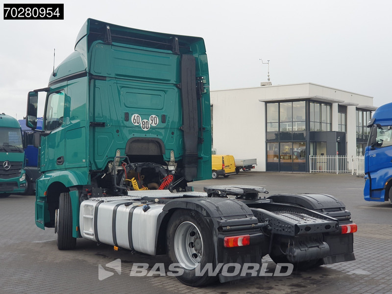 Mercedes-Benz Actros 1843 Actros 4X2 StreamSpace Euro 6 - Tractor truck: picture 2 Mercedes-Benz Actros 1843 Actros 4X2 StreamSpace Euro 6 - Tractor truck: picture 2